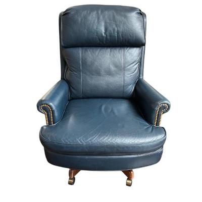 Sale Photo Thumbnail #25