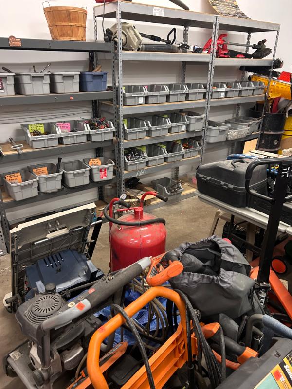 Sale Photo Thumbnail #23