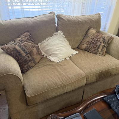 Sale Photo Thumbnail #151