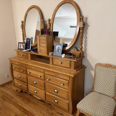 Sale Photo Thumbnail #240