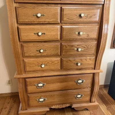 Sale Photo Thumbnail #281