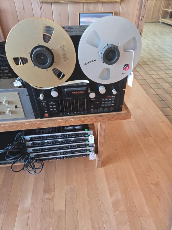 Sale Photo Thumbnail #14