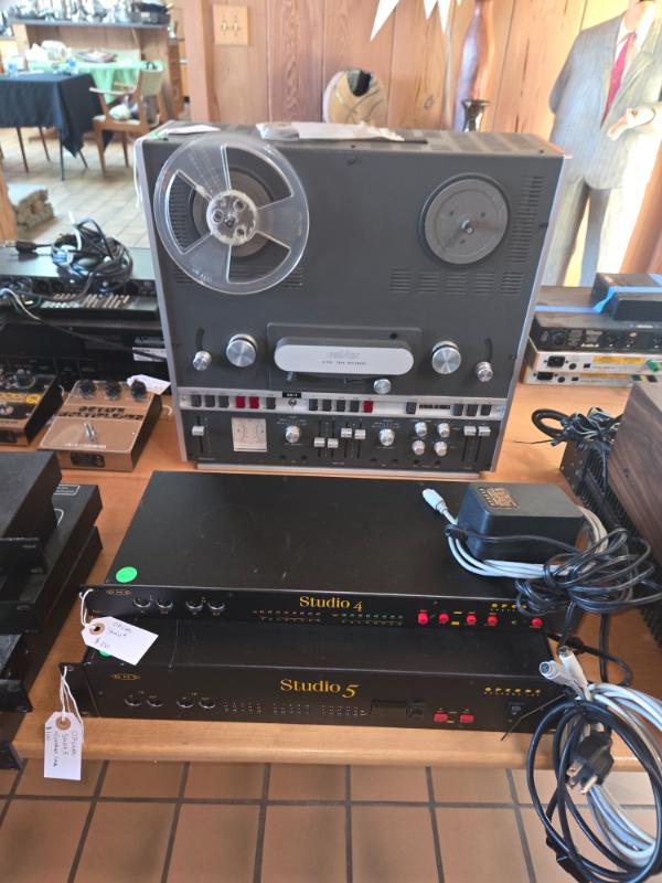 Sale Photo Thumbnail #5