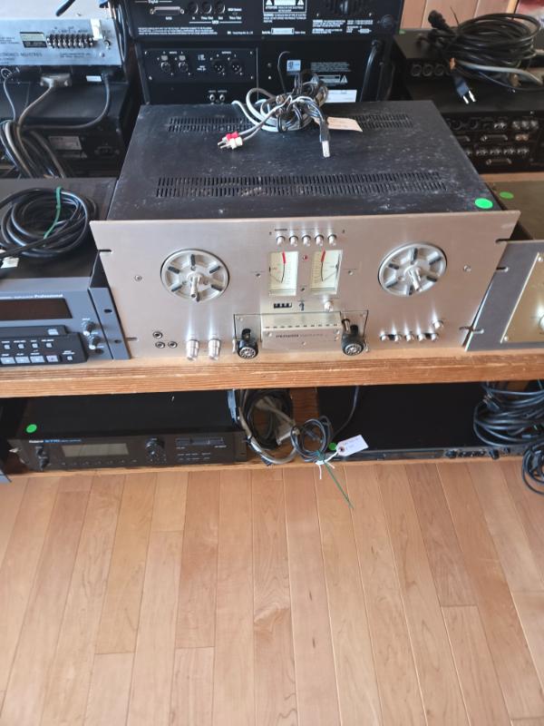 Sale Photo Thumbnail #16