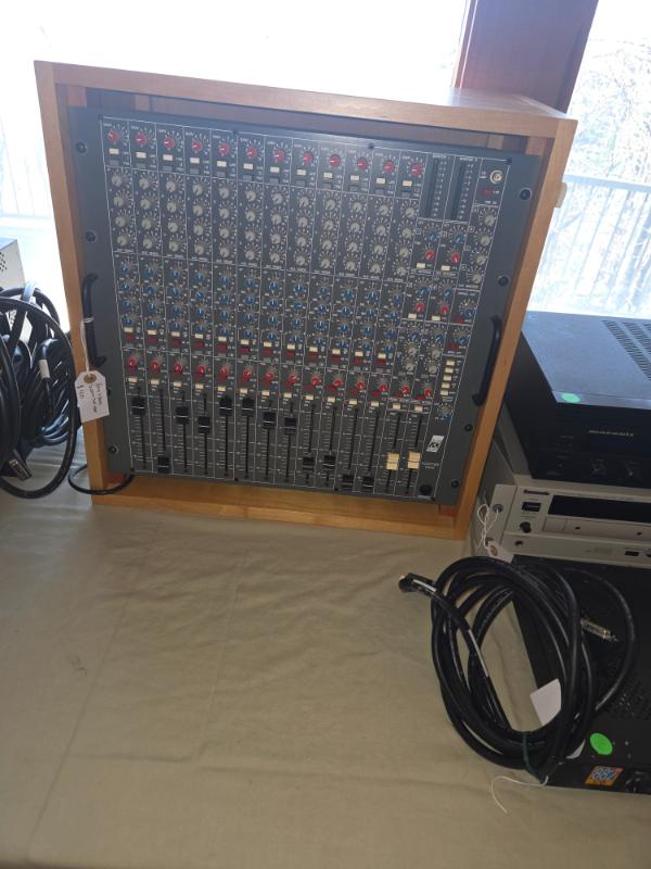 Sale Photo Thumbnail #13