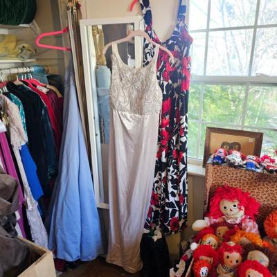 Sale Photo Thumbnail #32