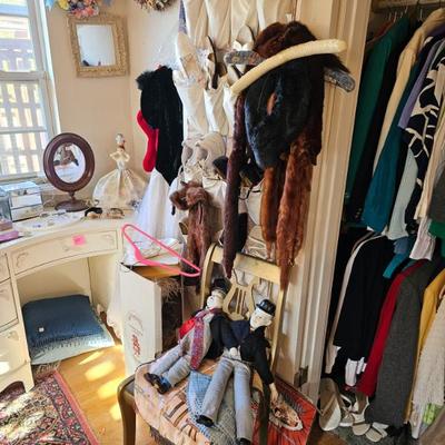 Sale Photo Thumbnail #44