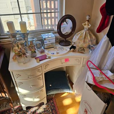 Sale Photo Thumbnail #43