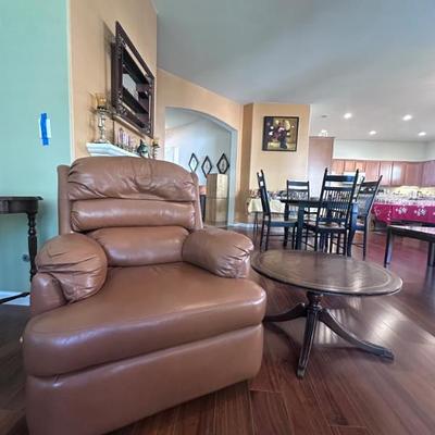 Sale Photo Thumbnail #5