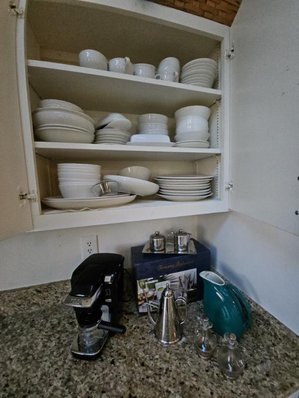 Sale Photo Thumbnail #11