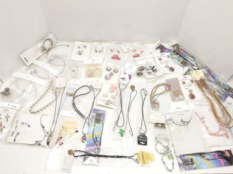 Sale Photo Thumbnail #9