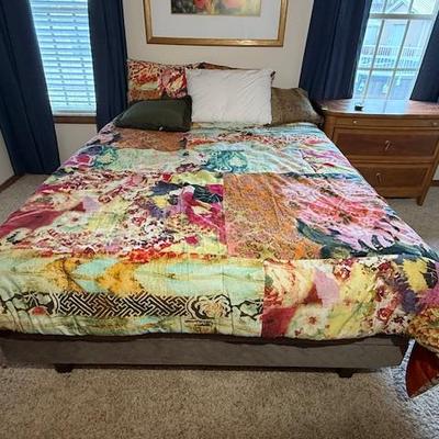 Sale Photo Thumbnail #175