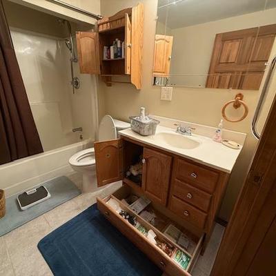 Sale Photo Thumbnail #105