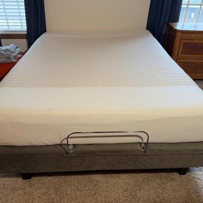 Sale Photo Thumbnail #176