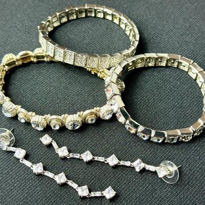 Sale Photo Thumbnail #32