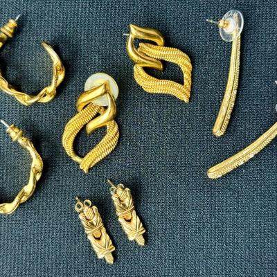 Sale Photo Thumbnail #44