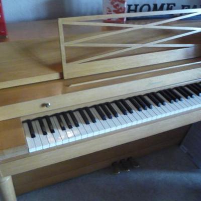 Sale Photo Thumbnail #98