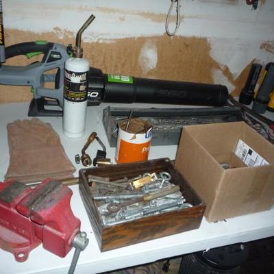 Sale Photo Thumbnail #33