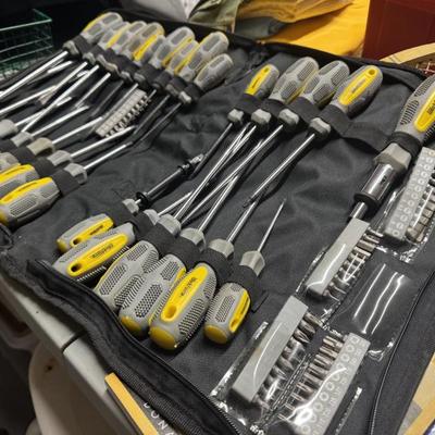 Sale Photo Thumbnail #254