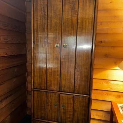 Sale Photo Thumbnail #103