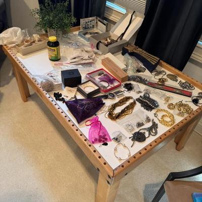 Sale Photo Thumbnail #478