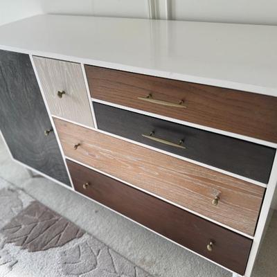 Sale Photo Thumbnail #20