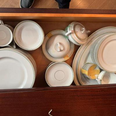 Sale Photo Thumbnail #278