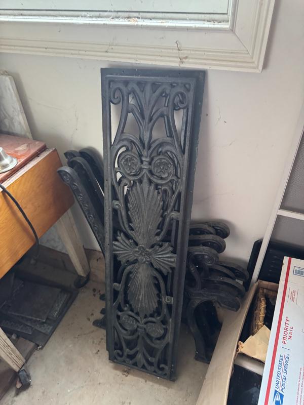 Sale Photo Thumbnail #498