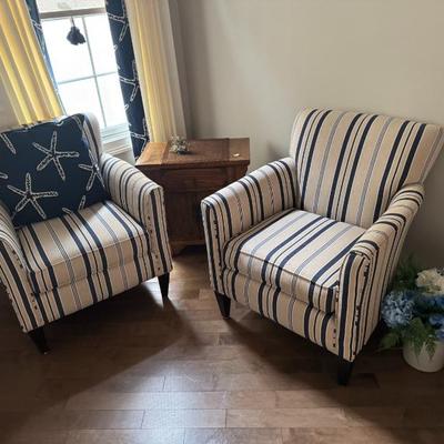 Sale Photo Thumbnail #231