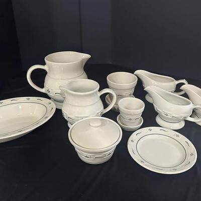Longaberger Pottery Serveware Lot – Pitchers, Gravy Boats & Dishes *10 items