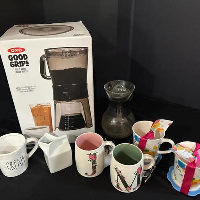 Coffee & Mug Lot – OXO Cold Brew Maker, Carafe & Decorative Mugs