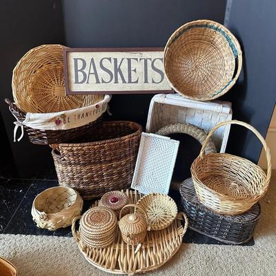 Large Assorted Basket Lot with Decorative “Baskets” Sign *16 Item Lot!