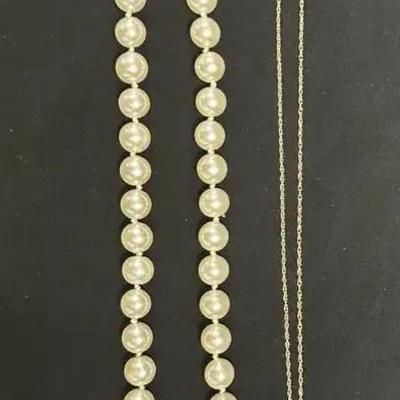 14K Gold Pearl Necklace Lot – Classic Pearl Strand & Pearl Drop Pendant