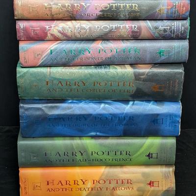 Harry Potter Hardcover Book Set (Books 1–7)