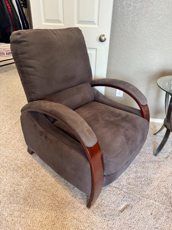 Sale Photo Thumbnail #7