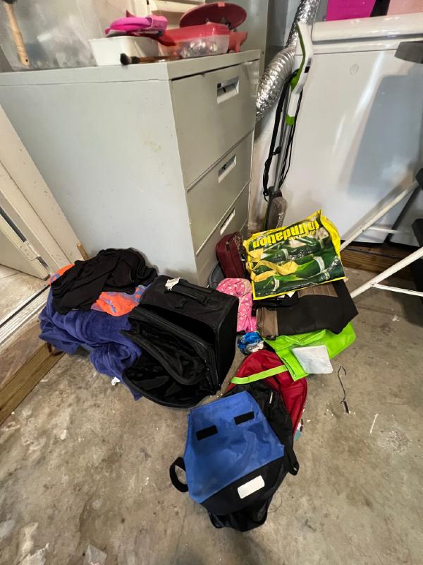 Sale Photo Thumbnail #33