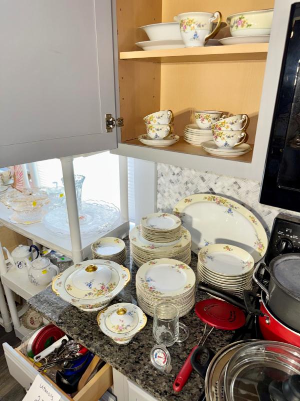 Sale Photo Thumbnail #38