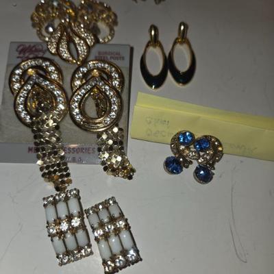 Sale Photo Thumbnail #48