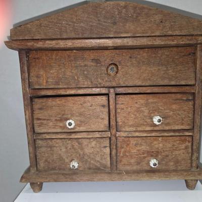 Sale Photo Thumbnail #99