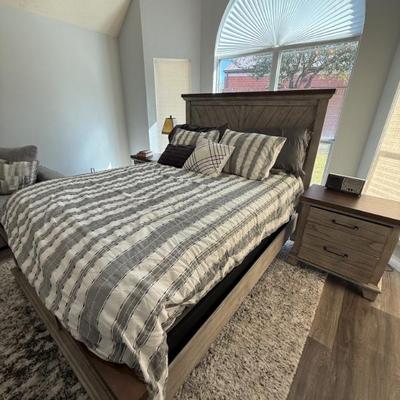 Sale Photo Thumbnail #101