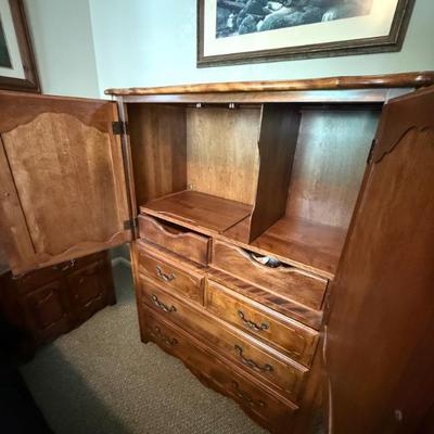 Sale Photo Thumbnail #50