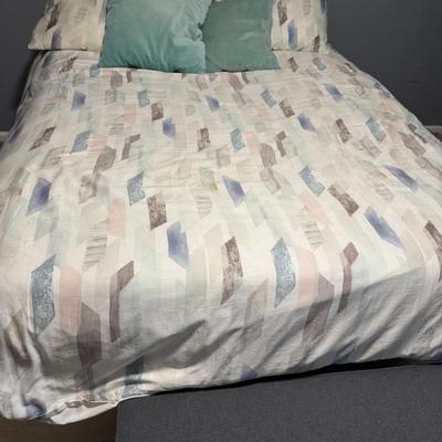 Sale Photo Thumbnail #77