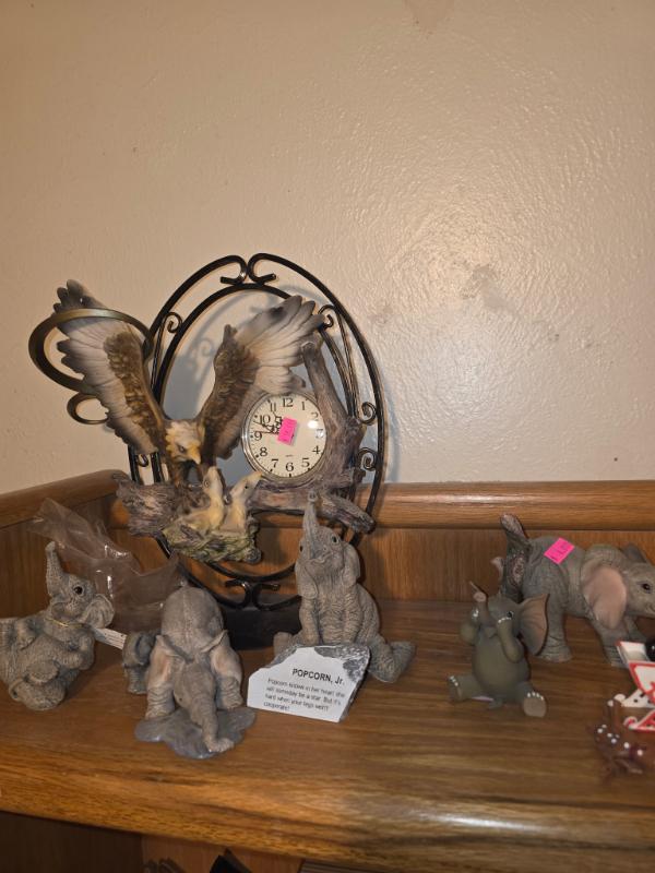 Sale Photo Thumbnail #28