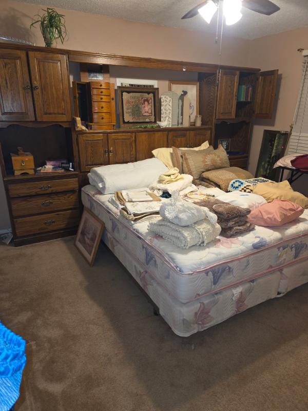 Sale Photo Thumbnail #32