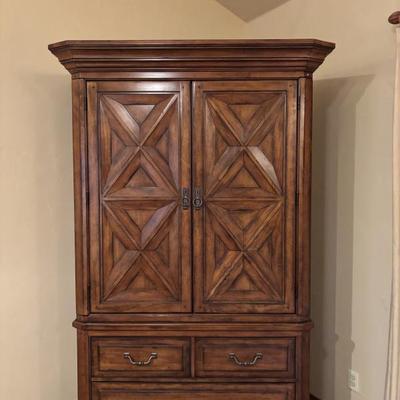 Sale Photo Thumbnail #30