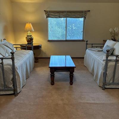 Sale Photo Thumbnail #79