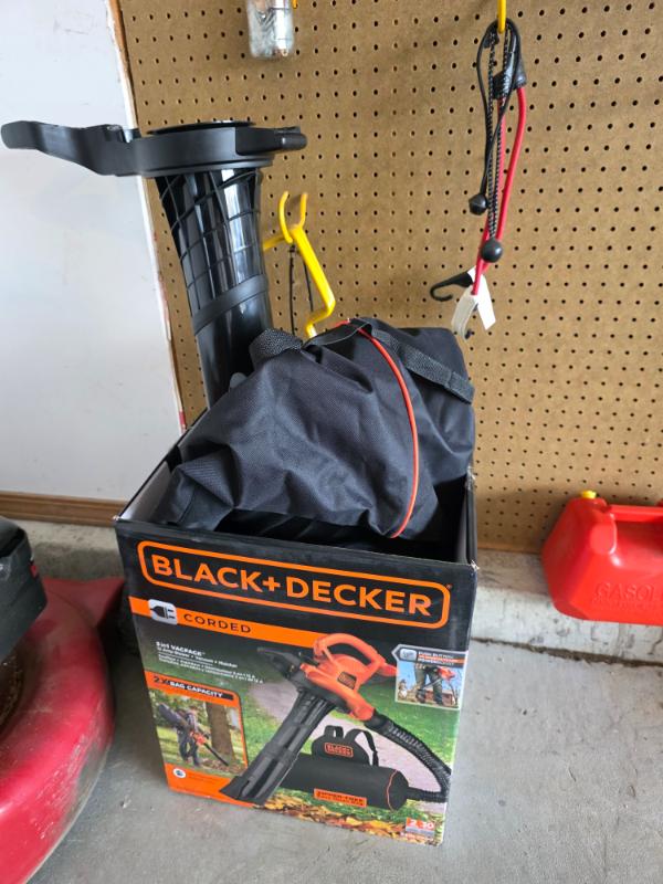 Sale Photo Thumbnail #18