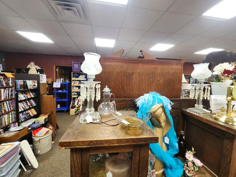 Sale Photo Thumbnail #43