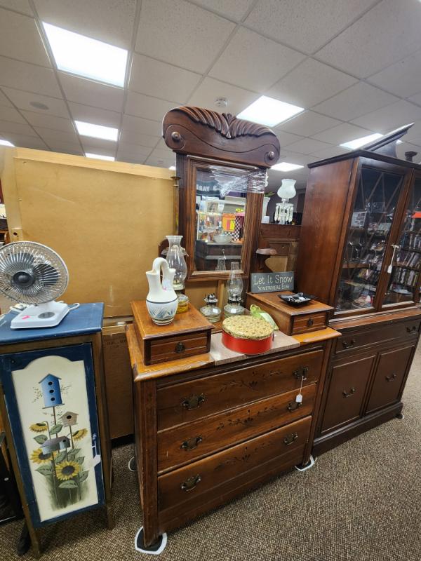 Sale Photo Thumbnail #49