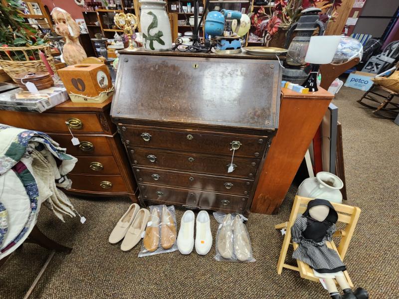 Sale Photo Thumbnail #41